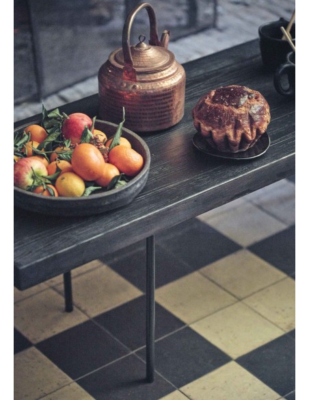 Coffe Table Along Black