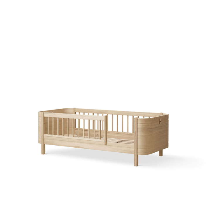 Wood Mini + Junior Bed Roble Natural