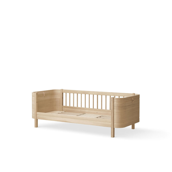 Wood Mini + Junior Bed Roble Natural