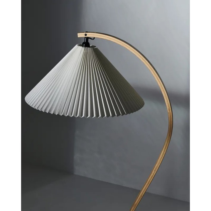 Lámpara de pie Timberline