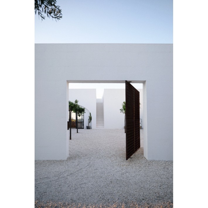 A Home Away From Home - Exceptional Houses For...