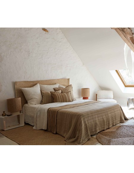 Lámpara Kale Hilo de Lana Tensado a Mano