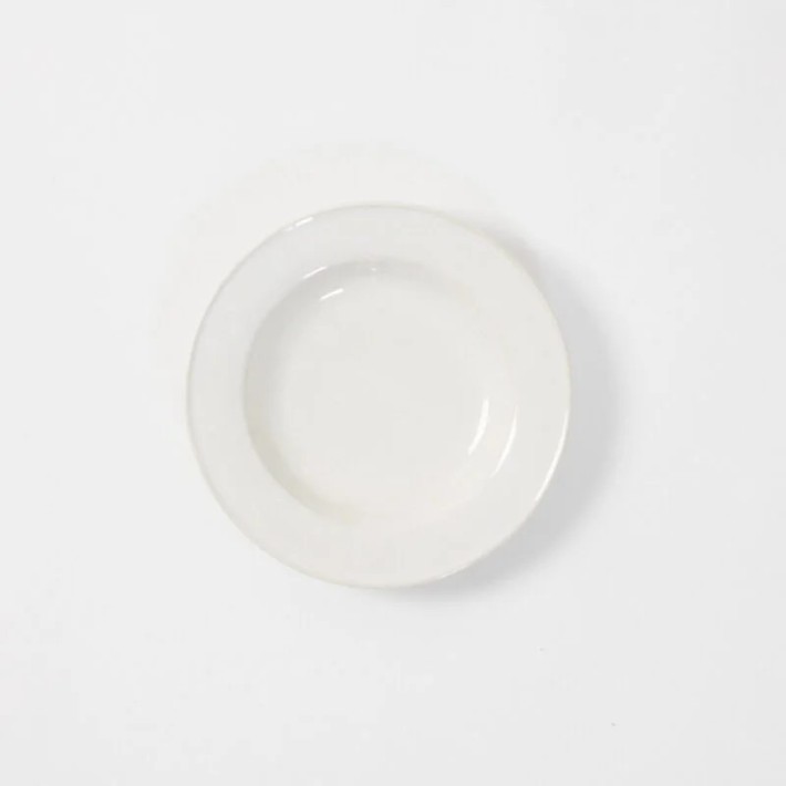 Ynes Plato sopero