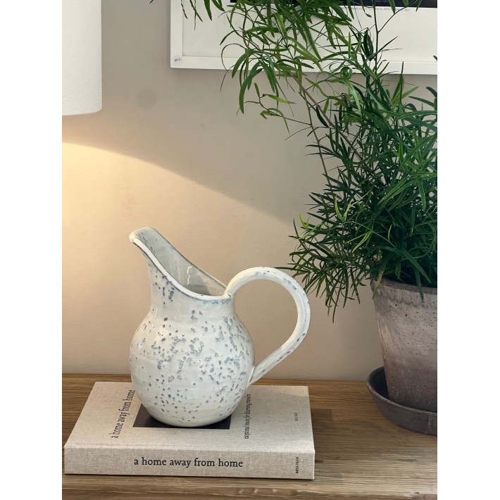 Jarra Noelle 23.5 cm