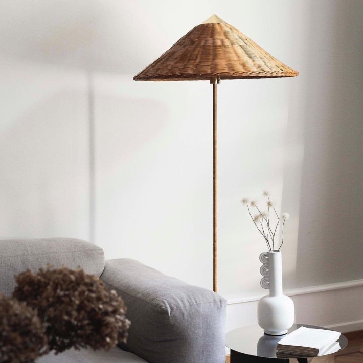 Lámpara de pie 9602