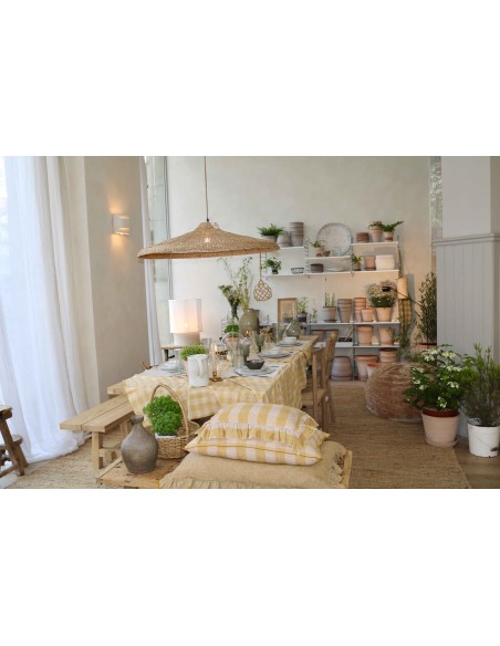 Silla de roble con respaldo de ratán