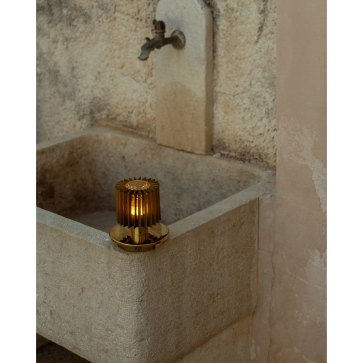 In The Sun – Lámpara de Mesa Inalámbrica