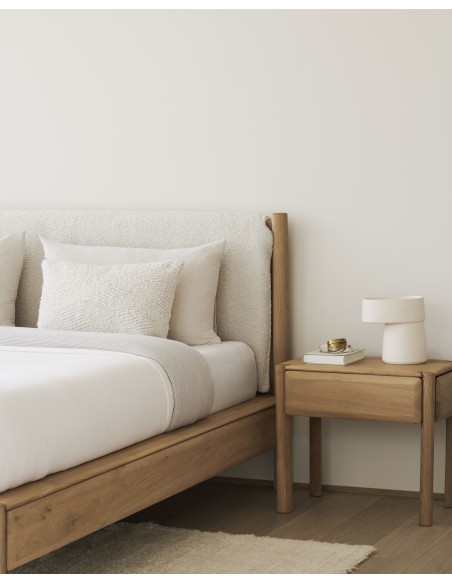 Cama PI – Roble macizo & cabecero tapizado