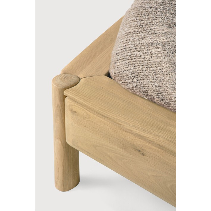 Cama PI – Roble macizo & cabecero tapizado