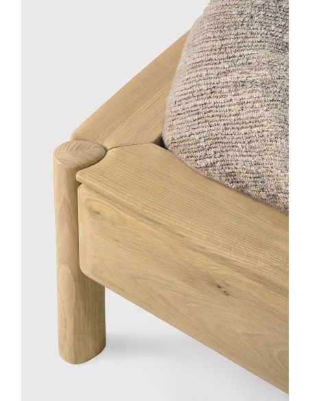 Cama PI – Roble macizo & cabecero tapizado