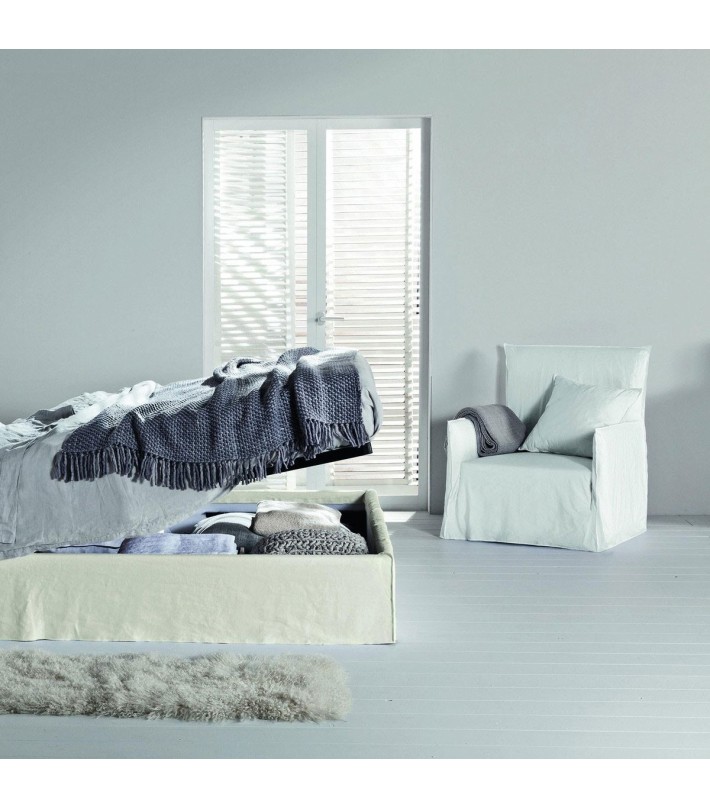 Sillón Ghost 04