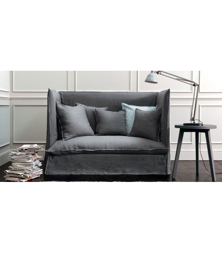 Sofá Ghost 18