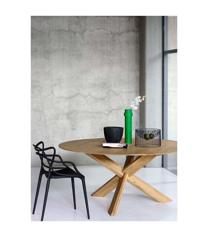 Mesa Circle Roble