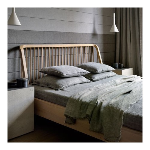 Cama Spindle Nogal 2