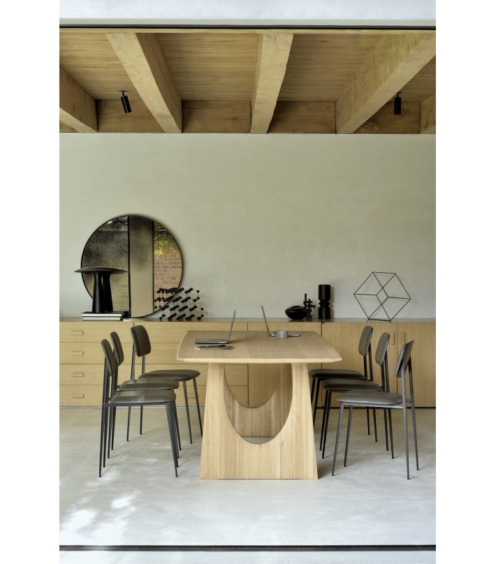 Mesa Geometric de comedor en roble