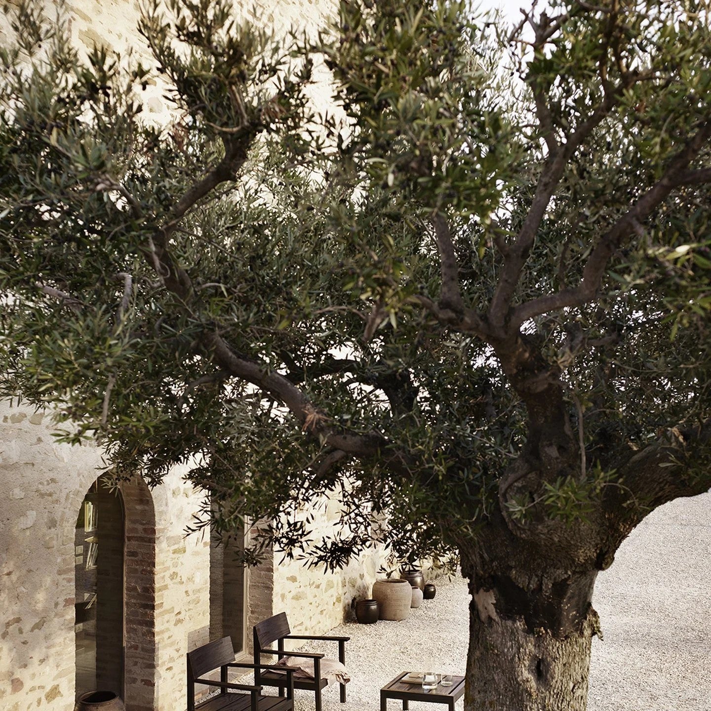 Macetero en arcilla, XL, color arena, D 50xH45 cm