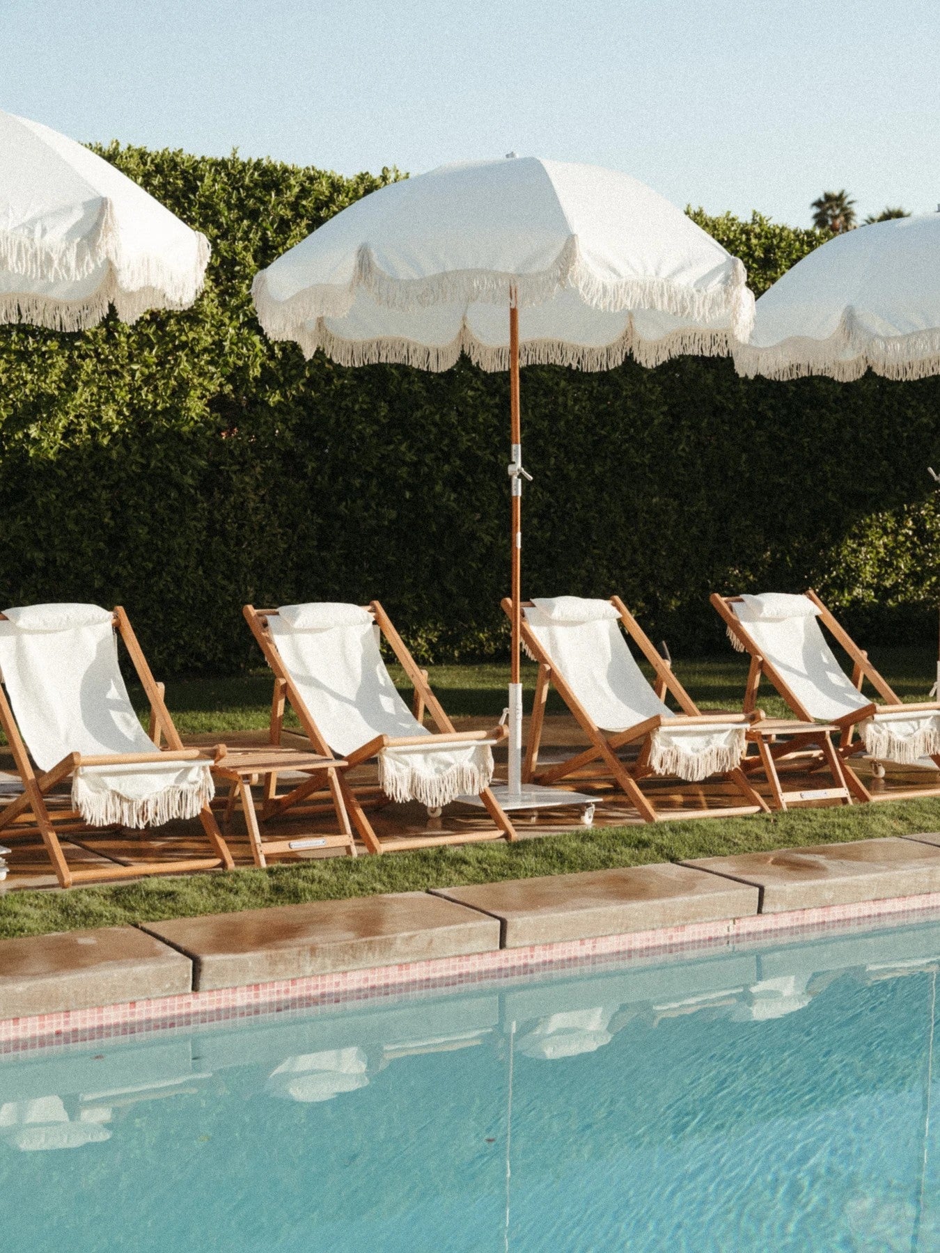 The Premium Beach Umbrella - Antique White