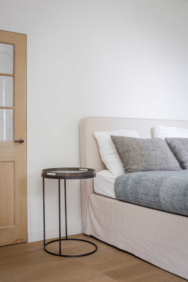 Mesa Auxiliar con Bandeja Redonda