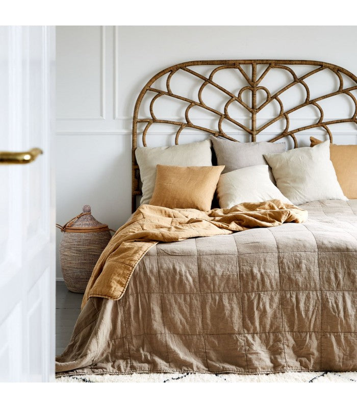 Cabecero Celia oscuro