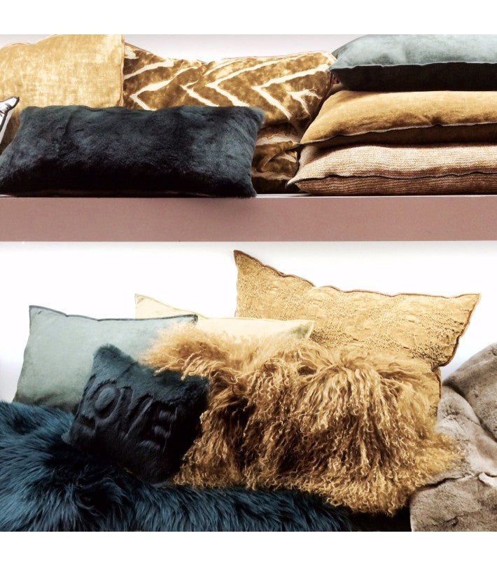 Cojín Vice Versa tela Royal Velvet Ocre