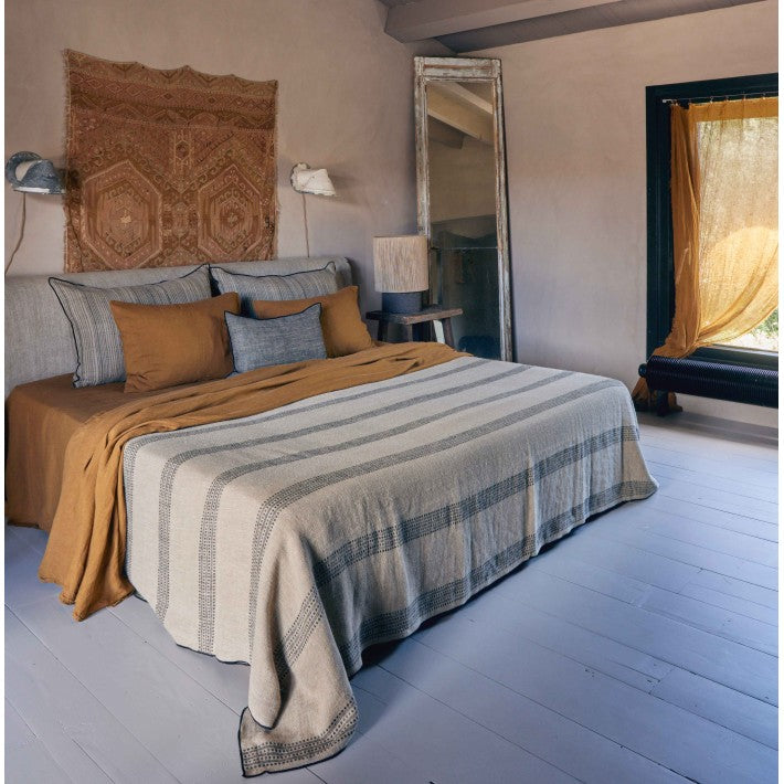 Lámpara Kale Hilo de Yute Tensado a Mano