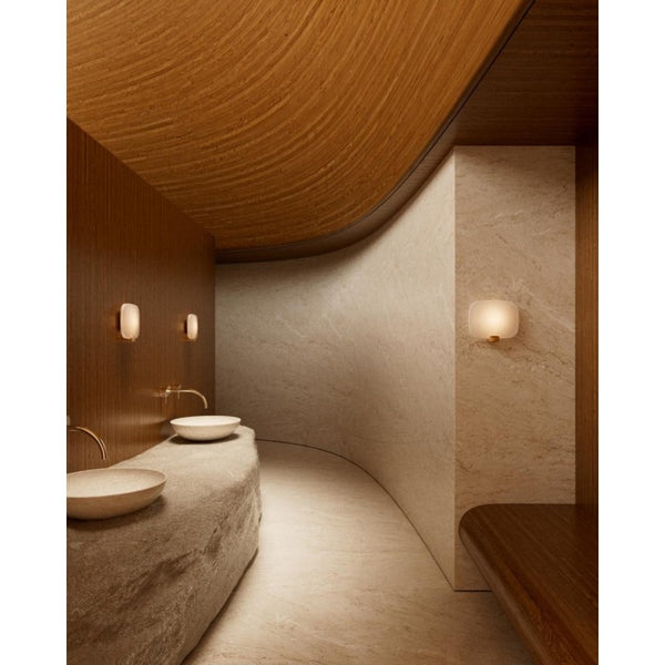 Light Me Tender Horizontal