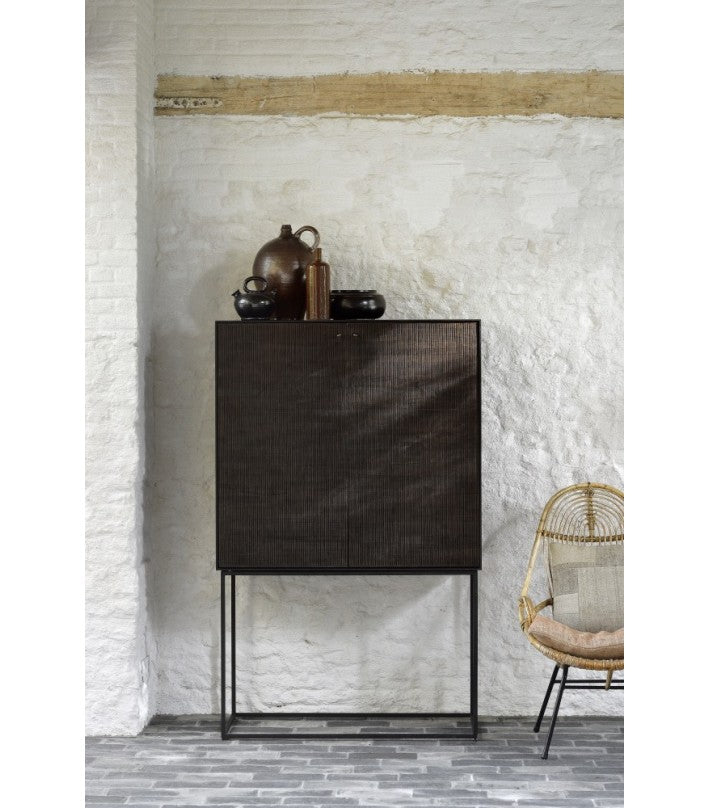 Armario Grooves en teca