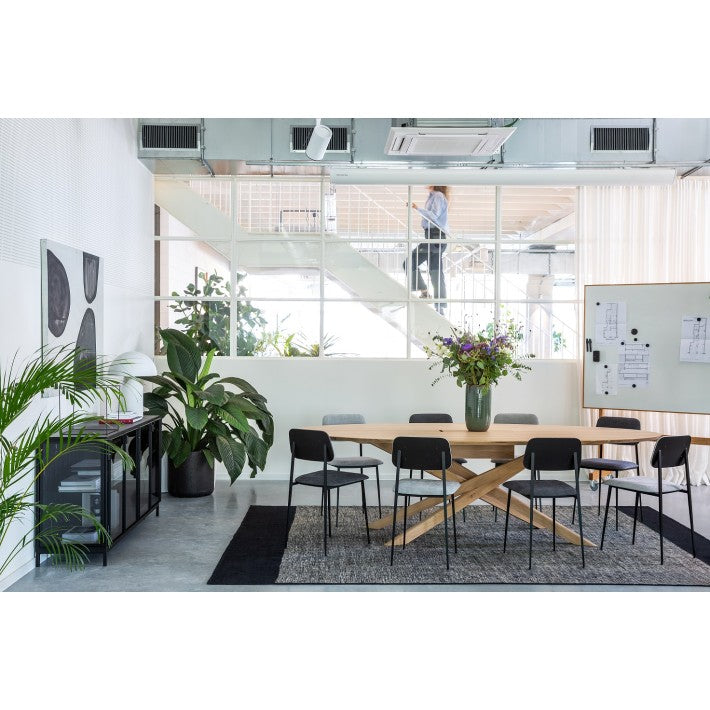 Mesa de reunión Mikado oval