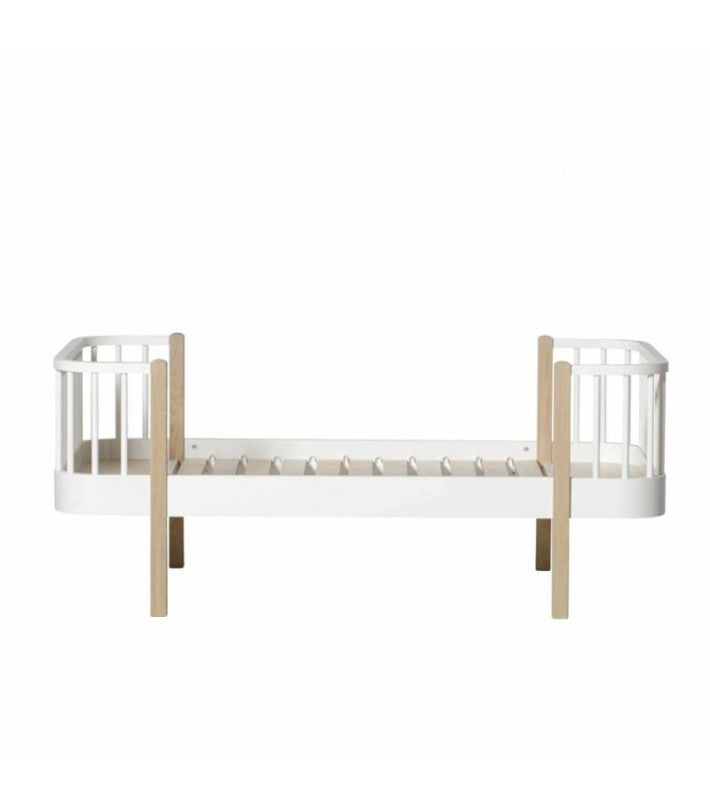 Cama Junior de Madera Blanca/Roble