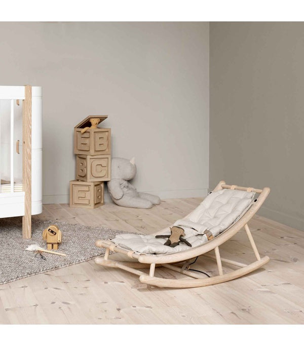 Oak Baby & Toddler Rocker Blanco
