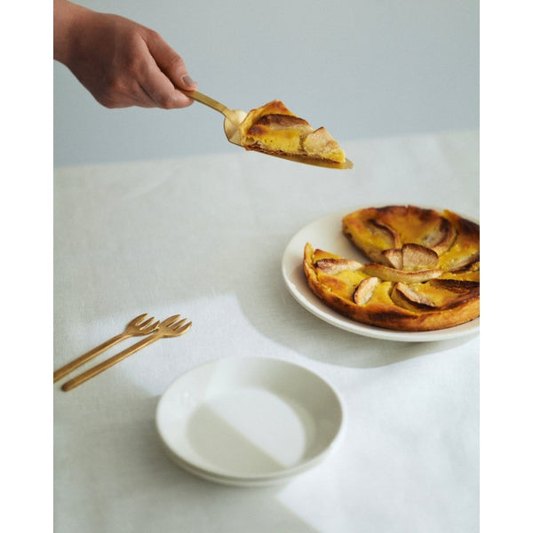 Pala de servir de latón