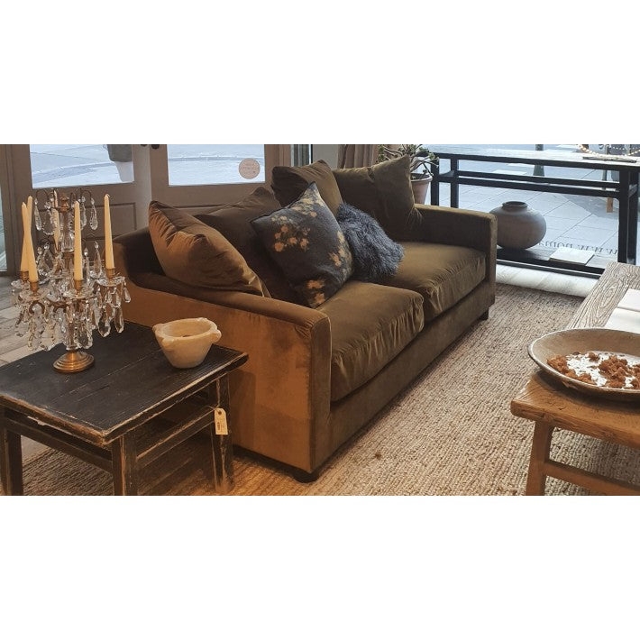 Sofá Velvet Terciopelo C/Cojines 240